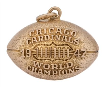Dick Plasman 1947 Chicago Cardinals NFL Championship Gold Charm (Family LOA)
